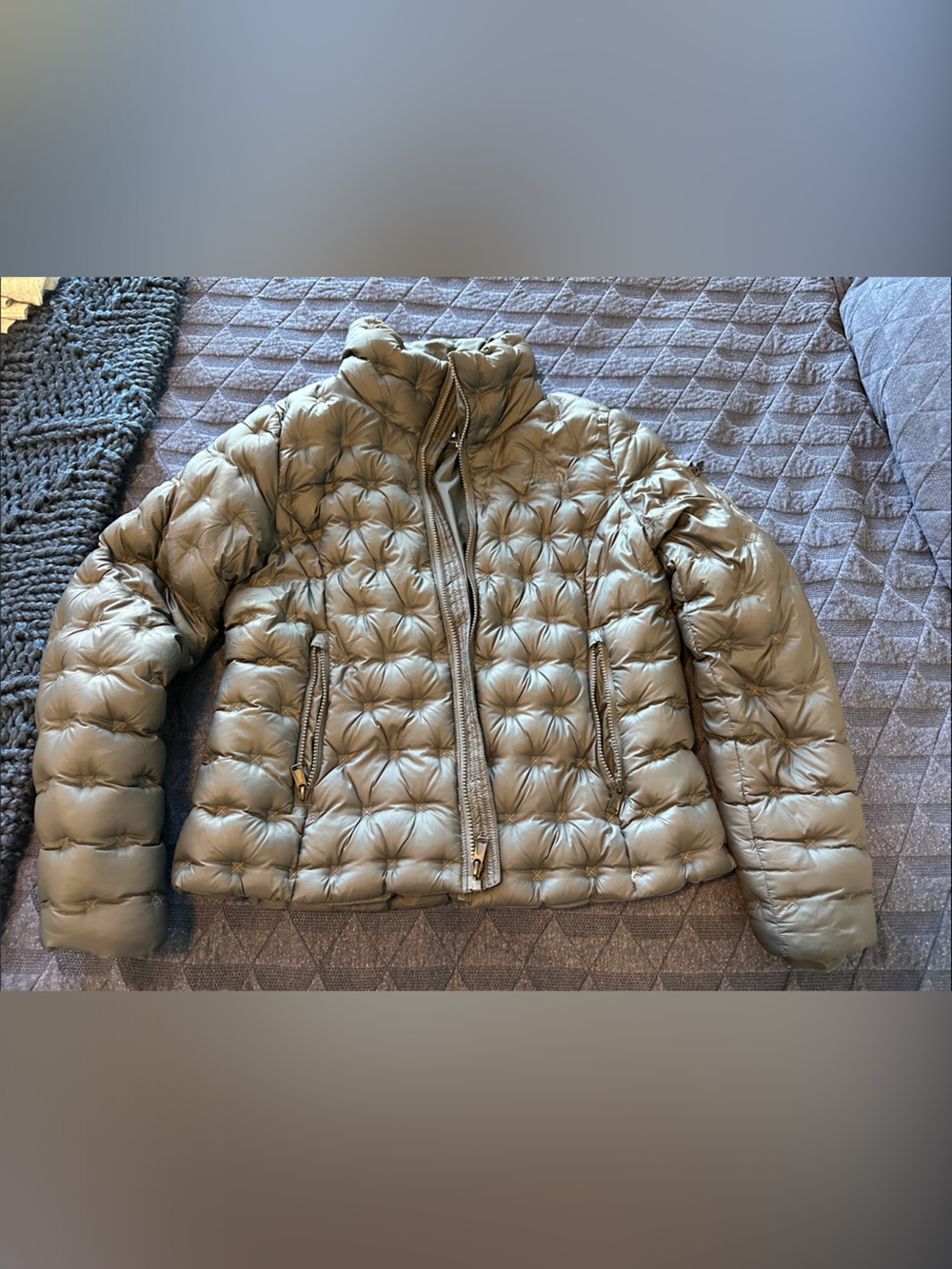 North Face Quilted Black Puffer Jacket - Women